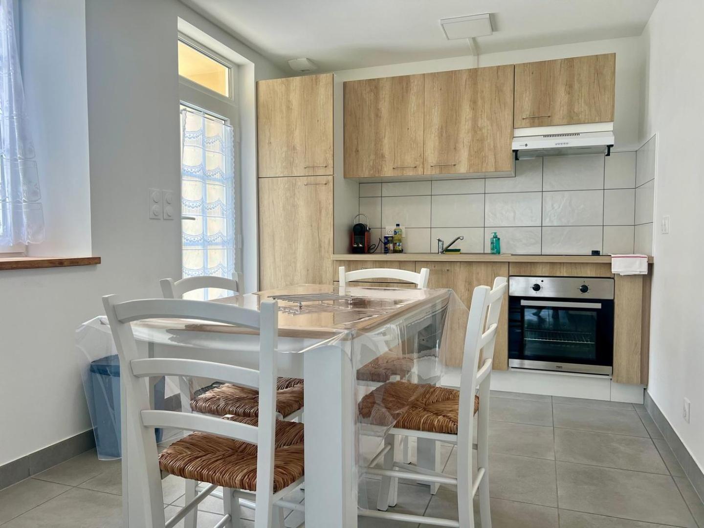La Futuropolis : Maison Avec Independant Holiday home